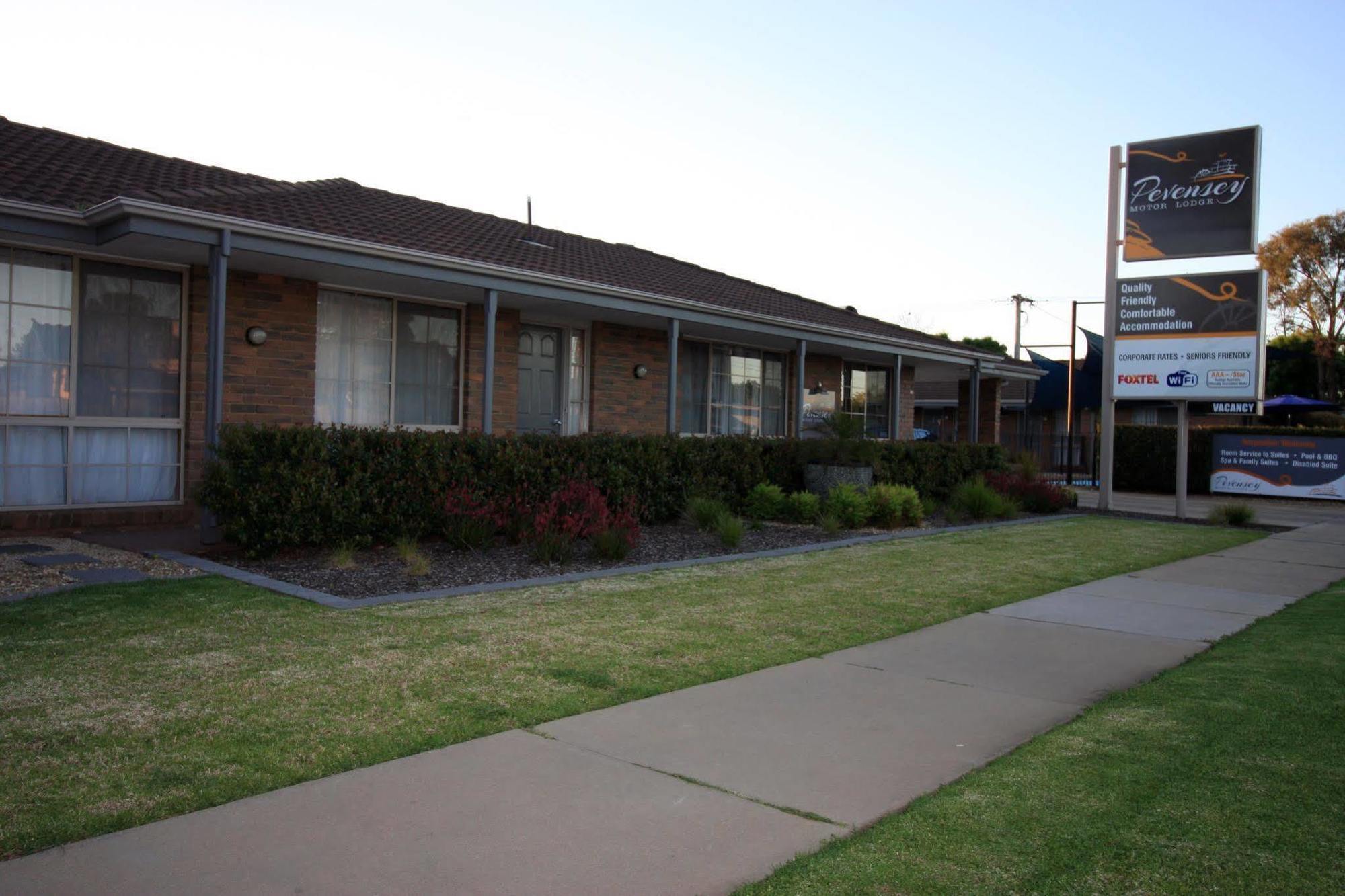 Pevensey Motor Lodge Echuca Exterior photo